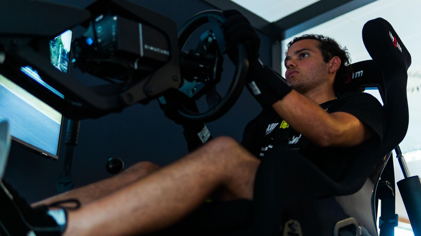 Diego Sirgado training on a professional sim racing rig